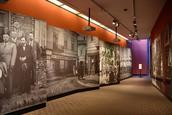 Vista interna del Museo Memorial del Holocausto en Washington DC, EE.UU. . — Foto de Stock