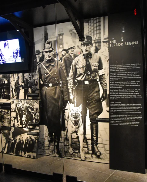 Interna vy av Holocaust Memorial Museum i Washington Dc, Usa. — Stockfoto