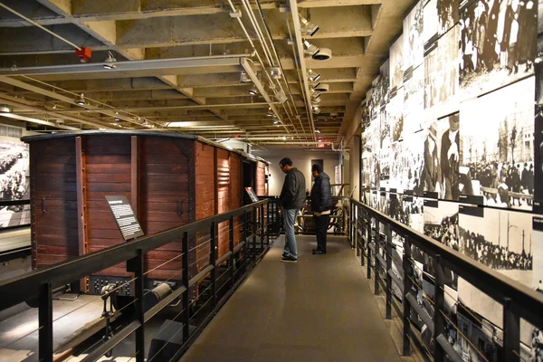 Vista interna del Museo Memorial del Holocausto en Washington DC, EE.UU. . —  Fotos de Stock