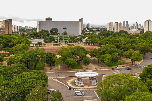 Banca Praça Cívica Com Praça Pedro Ludovico Teixeira Fundo Goiás Fotografias De Stock Royalty-Free