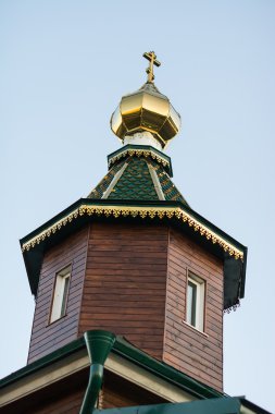 Tanrı'nın annesi simgesinin Ortodoks Parish Kilisesi tüm tutulmuş. Ortodoks Kilisesi
