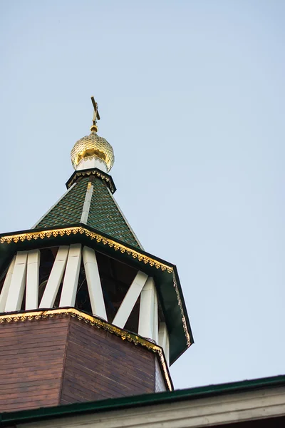 Die Kirche der orthodoxen Pfarrei der Mutter der Gottesikone alle Leidenden. die orthodoxe Kirche — Stockfoto