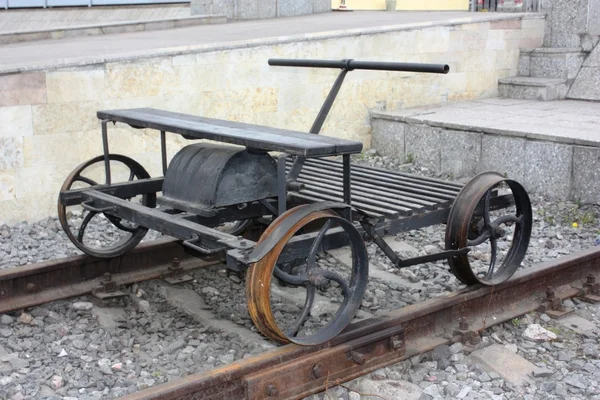 Ruční železniční vozík dvacátého století pro dvě osoby — Stock fotografie