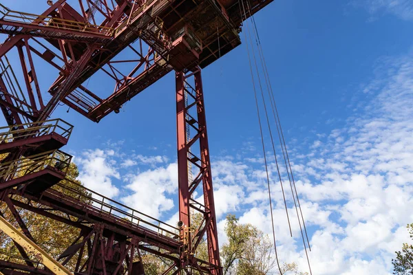 Large Industrial Structure Vivid Blue Sky Crisp Fall Morning Horizontal — Stock Photo, Image