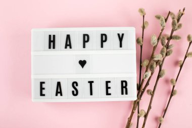 Paskalya bayramı tebrik kartı. İçinde 