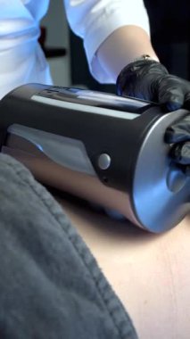 İnceltme ve Selülit Kıç İndirme İçin Endosphere Terapisi