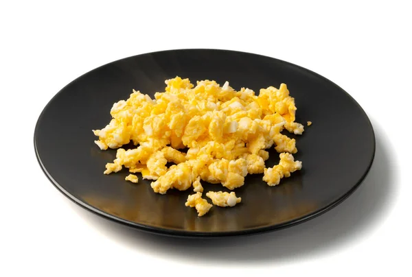 Míchaná Vejce Nebo Omeleta Černém Talíři Izolovaná Smažená Vejce Snídani — Stock fotografie