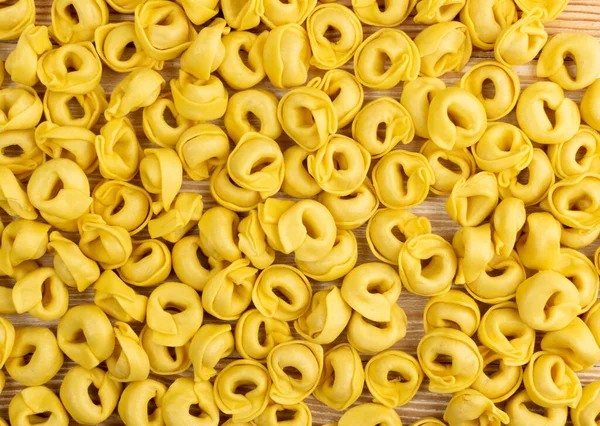 Tortellini Crudo Textura Fondo Vista Superior Raviolis Italianos Caseros Secos — Foto de Stock