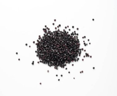 Şeker siyah serpiştirme yığını, yuvarlak şeker serpintileri izole, tatlı renk şekerleme dekorasyonu, beyaz arka planda bir sürü küçük şeker topları