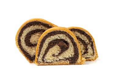 Haşhaş tohumlu İsviçre dürümü, Yuvarlak Süngerli Kek İzole edilmiş, Dilimlenmiş Vanilyalı Bisküvi Haşhaş tohumlu, İsviçre Tatlısı, Beyaz Arkaplanda Kütük Pastası