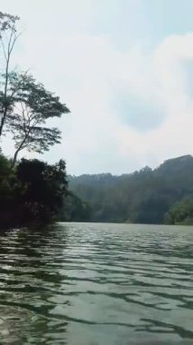 Göllerin Huzurlu Güzelliği