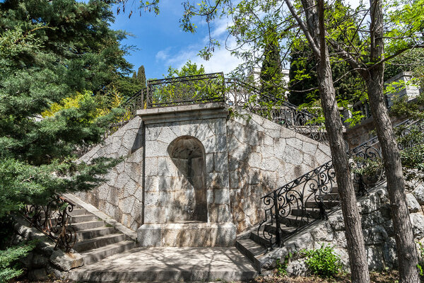 Лестница в парке Артек . Стоковое Фото