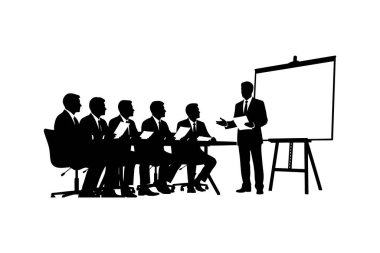 Bir grup iş adamı, bir tanesi beyaz tahtanın yanında diğerlerine sunum yapıyor.