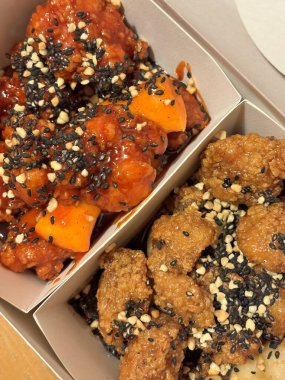 Crispy fried chicken with golden, crunchy skin and juicy, tender meat. A delicious and savory dish, perfect for any meal, served with dipping sauces or side dishes for extra flavor!