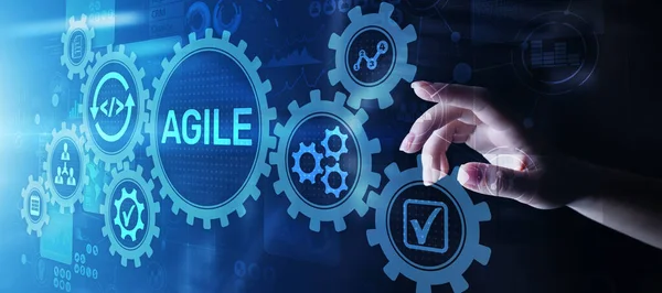 Agile ontwikkeling methodologie concept op virtueel scherm. Technologieconcept. — Stockfoto