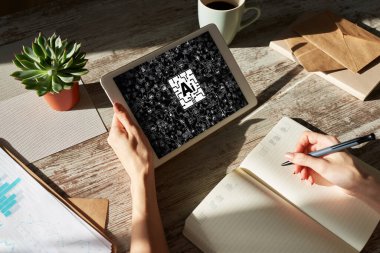 Yapay zeka, internet, IOT ve otomasyon konsepti.