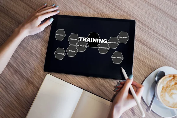 Training course, E-learning, education concept on device screen. — Stock Photo, Image