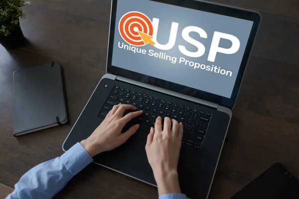USP - Унікальні пропозиції з продажу. Концепція бізнесу та фінансів на екрані пристрою — стокове фото