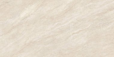 Yumuşak bej ve ince damarlı ve bulutlu mineral desenli kum tonlarından oluşan pürüzsüz bir doğal taş yüzeyi. Doku mermer ya da kireçtaşı çağrıştırıyor, mimari yüzeyler için sıcak, zarif ve zamansız bir estetik sunuyor, interi