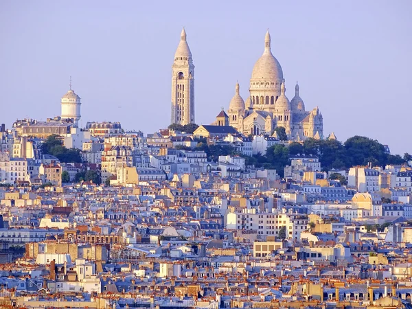 Sacre Coeur w Paris Montmartre — Zdjęcie stockowe