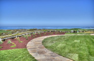 Pebble Beach, California, ABD - 15 Ağustos 2019: The Links Golf Course at The Inn at Spanish Bay Resort in Pebble Beach CA.
