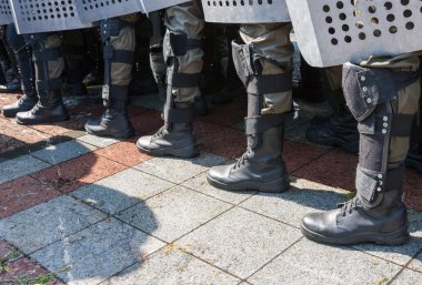 Kiev, Ukrayna 31 Ağustos 2015: koruma sırasında bina Kiev Meclis girişinde polis. Röportaj Ukrayna.