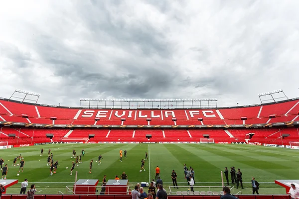 Blick auf das Ramón Sanchez Pisjuan Stadion. — Stockfoto