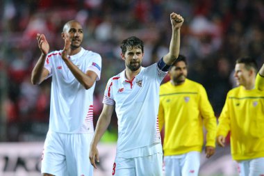 Sevilla, İspanya - 5 Mayıs: Fc Shakhtar Donetsk - Sevilla Fc, 5 Mayıs 2016, Ramon Sanchez Pizjuan, İspanya arasında oynanan Uefa Avrupa Ligi ikinci ayak yarı final maçında stadyumun panoramik manzarası çizgisinde kalan takımlar