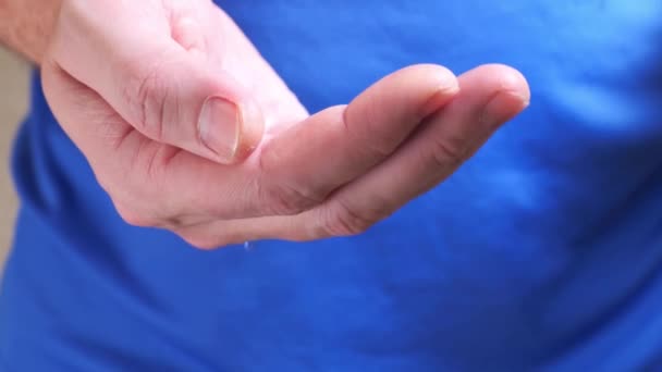Θεραπεία απολύμανσης χεριών για τον κορωναϊό — Αρχείο Βίντεο