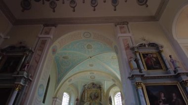 Luchay, Postavy bölgesi, Vitebsk bölgesi. Belarus Temmuz 2021. St. Tadeusha Kilisesi. Cizvit kilisesi içeriden