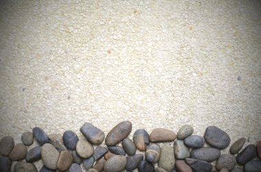 küçük bir taş çakıl arka plan üzerinde