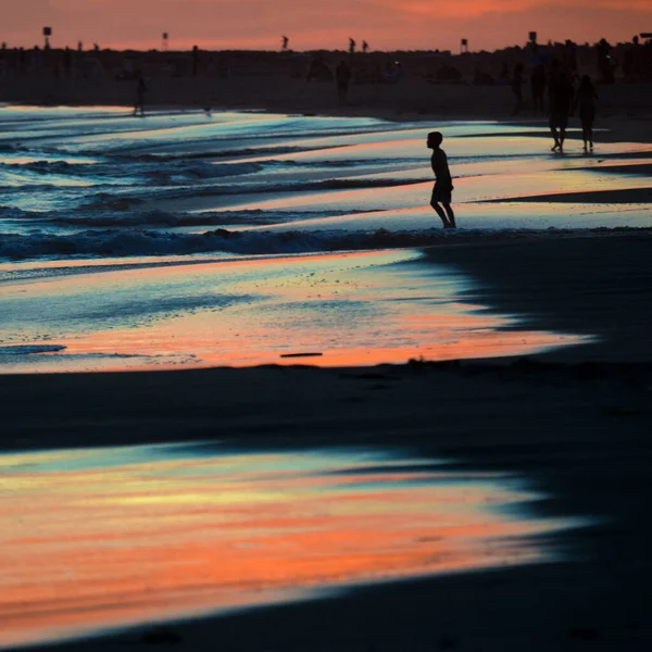 Silhouette Boy Beach Sunset Usa — Stock Photo, Image