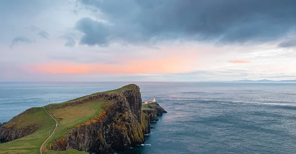 Neist Point Deniz Feneri Skye Adası Skoçya Ngiltere — Stok fotoğraf