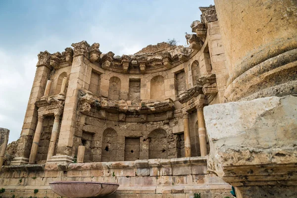 Świątynia Nymphaeum Jerasz Jordania — Zdjęcie stockowe