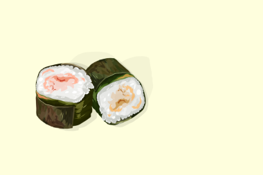 Yapraklara sarılı yeşil arka planda geleneksel pirinç lemperinden iki parça.