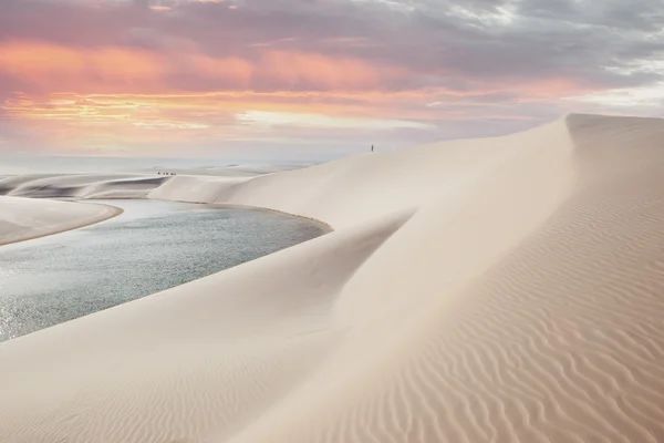 Parque Nacional Lencois Maranhenses en Brasil . — Foto de Stock