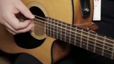 akustik gitar gitarist