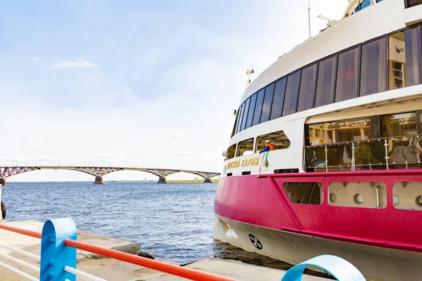 Saratov Russia September 2020 Modern Cruise Ship Mustai Karim Pv300 — Stock Photo, Image