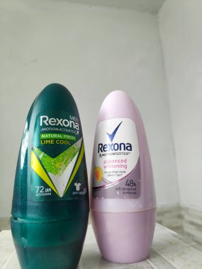 Rexona Erkekleri Doğal Taze ve Rexona Kadınları Gelişmiş Beyazlatıcı ürünler, Bandung 11 Mart 2025
