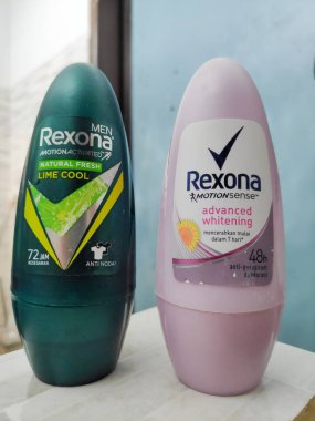 Rexona Men 72 saatlik tazelik ve Rexona Women 48 saatlik koruma paketi, Bandung 11 Mart 2025