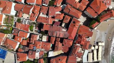 Budva 'nın eski kasabası bir İHA tarafından vuruldu. Karadağ 'ın en iyi manzarası