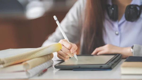 Stock Fotografie Mladé Dospívající Ženy Asijské Vysoké Školy Student Studentské — Stock fotografie