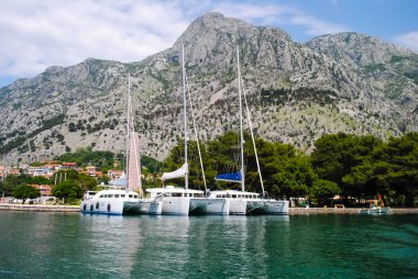 Kotor kale üzerinden görüntülemek