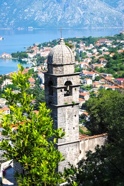 Pintoresca iglesia en Montenegro — Foto de Stock