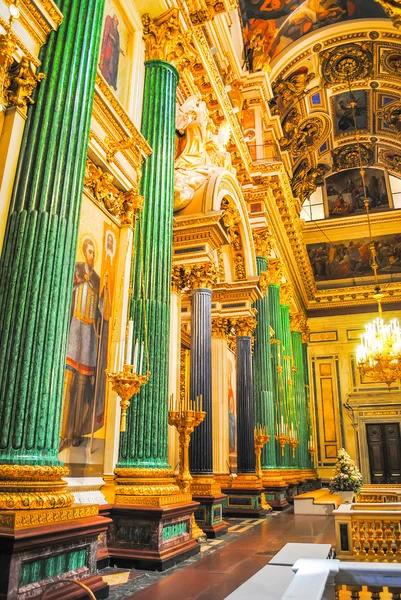 Великолепный интерьер Исаакиевского собора — стоковое фото
