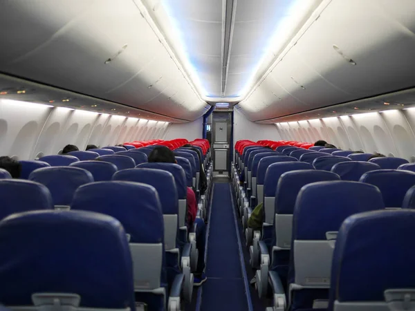 İçişleri ve uçaktaki yolcular.