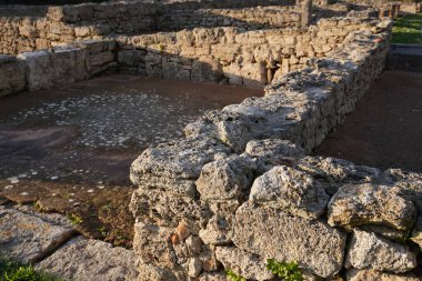 Eski harabeler. Eski bir kasaba. Paestum, Arkeolojik UNESCO Dünya Mirası Bölgesi, Salerno ili, Campania, İtalya.