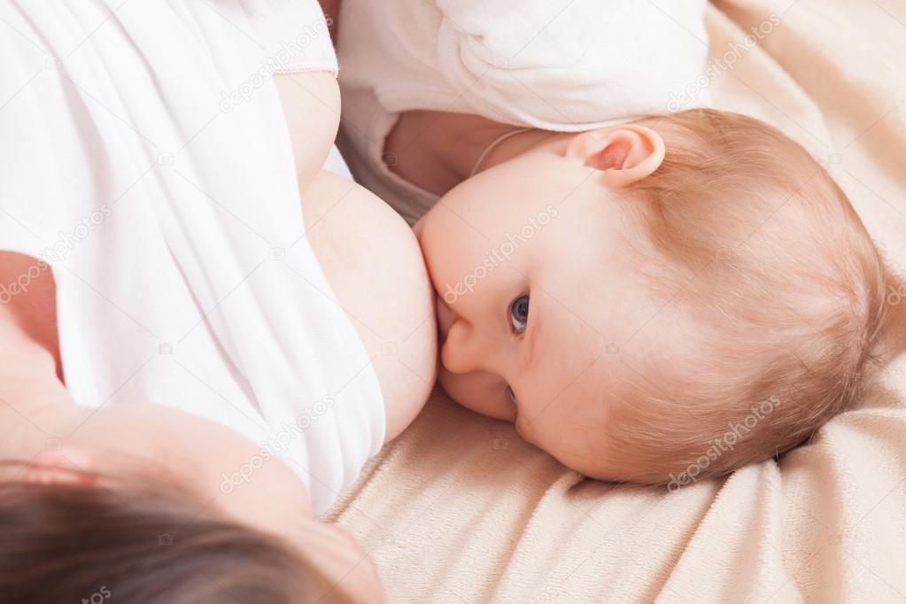 breast milk mom Mature picture thumbnail
