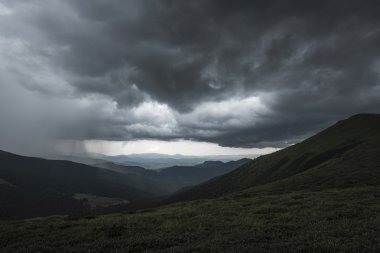 Vahşi Karpatlar manzara arka plan