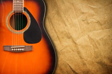 Akustik gitar boş grunge arka planı c ile dinlenme